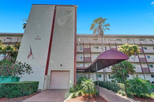 Gathering Place At Cypress Bend, 2106 S Cypress Bend Dr #407, Pompano Beach, Florida 33069, image 1