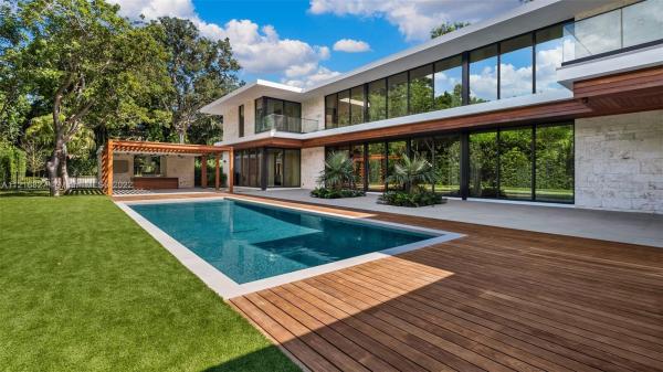 Hammock Lake Park, 9261 School House Rd, Coral Gables, Florida 33156, image 1