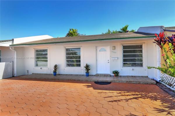 Royale Green, 13009 SW 48th St #., Kendale Lakes, Florida 33175, image 2