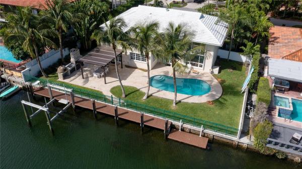 Sans Souci Estates, 2027 NE 120th Rd, North Miami, Florida 33181, image 1