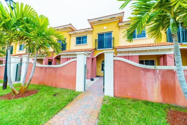 Bella Vista, 3505 NW 29th Ct, Lauderdale Lakes, Florida 33311, image 2