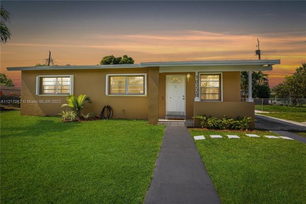South Coral Homes, 10220 Haitian Dr, Cutler Bay, Florida 33189, image 2
