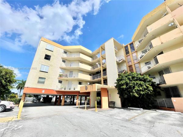 Casa Del Sol, 1750 W 46th St #410, Hialeah, Florida 33012, image 1