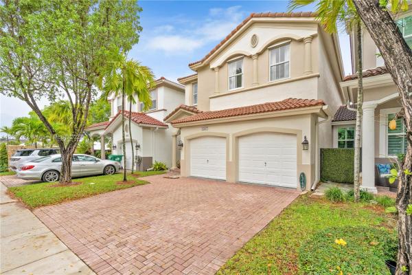 Mediterranean, 8587 NW 108th Ct #8587, Doral, Florida 33178, image 1