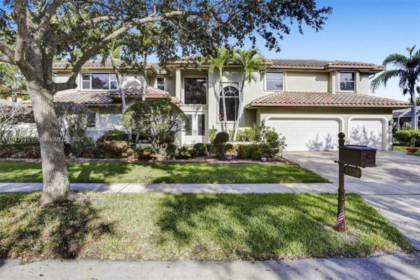 Sunset Isles At Silver Lakes, 1520 NW 180th Way, Pembroke Pines, Florida 33029, image 1