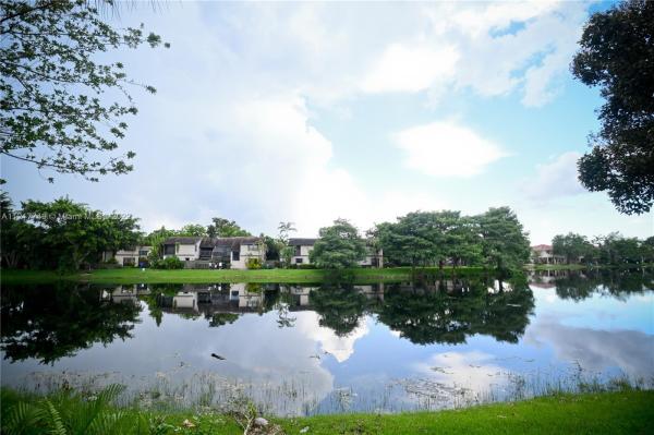 Royal Townhomes, 9718 NW 23rd Ct #9718, Pembroke Pines, Florida 33024, image 1