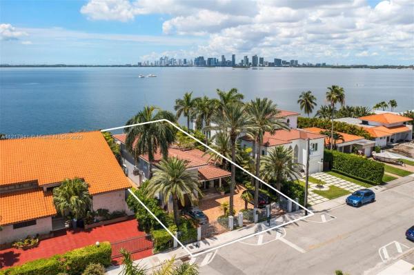 Treasure Island, 1470 S Treasure Dr, North Bay Village, Florida 33141, image 2