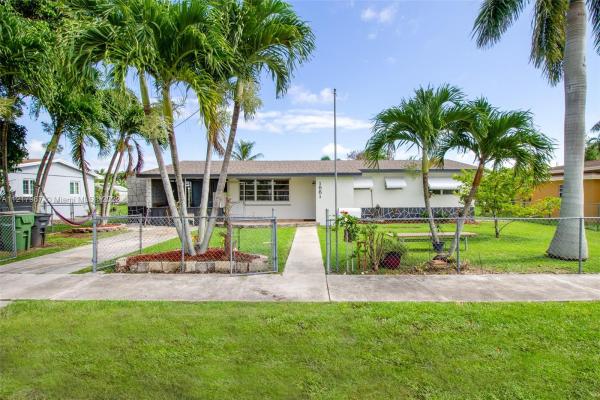 Sky Vista, 1551 NE 9th St, Homestead, Florida 33033, image 1