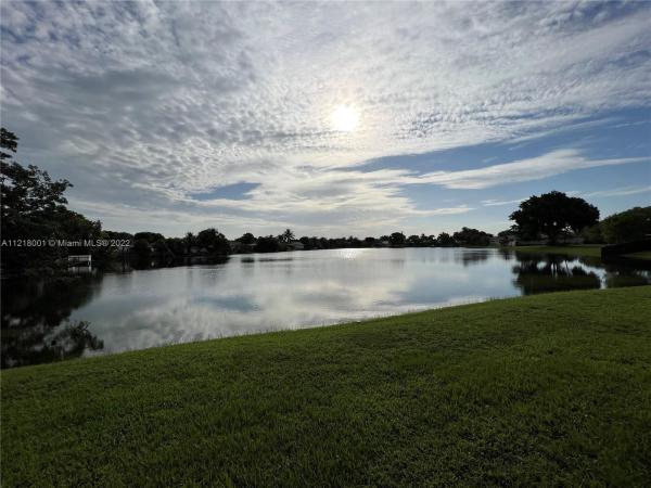 Lakes Of Acadia, 19549 NW 55th Circle Pl, Miami Gardens, Florida 33055, image 2