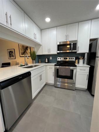 Pine Lake, 9278 NW 1st St #201, Pembroke Pines, Florida 33024, image 1
