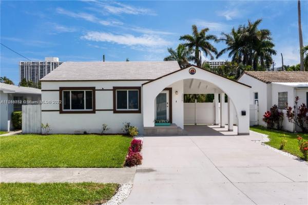 1526 NE 110th St, Unincorporated Dade County, Florida 33161, image 2