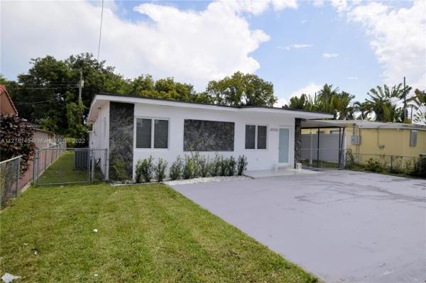 Coral Villas, 6550 SW 35th St, Coral Terrace, Florida 33155, image 2