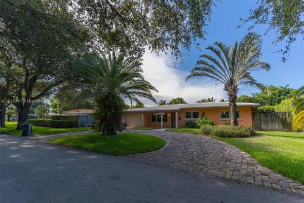 Lighthouse Point Estates, 2011 NE 27th Ct, Lighthouse Point, Florida 33064, image 1