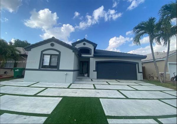 Lago Mar South, 15809 SW 85th Ln, Kendall, Florida 33193, image 1