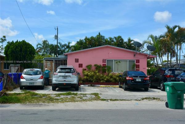 Delaware Park, 3070 NW 20th St, Miami, Florida 33142, image 2