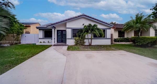 Live Oak At The Hammocks, 14747 SW 101st Ter, The Hammocks, Florida 33196, image 1