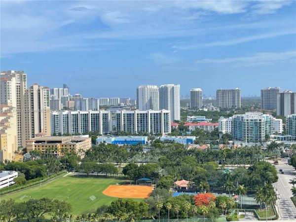 Turnberry On The Green, 19501 W Country Club Dr #2506, Aventura, Florida 33180, image 2