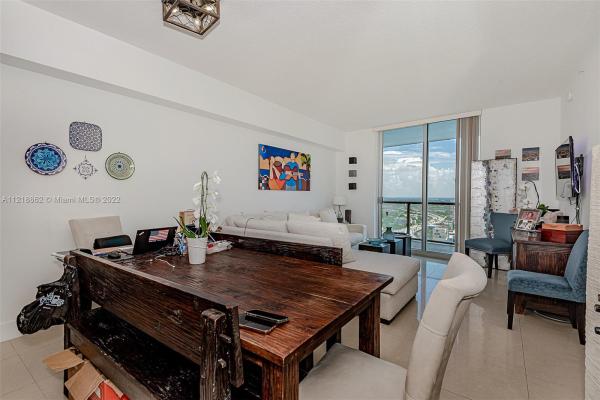 Latitude On The River, 185 SW 7th St #3703, Miami, Florida 33130, image 2