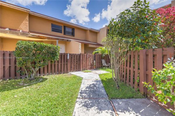 Indian Summer Village, 201 W Park Dr #2-204, Fountainebleau, Florida 33172, image 1