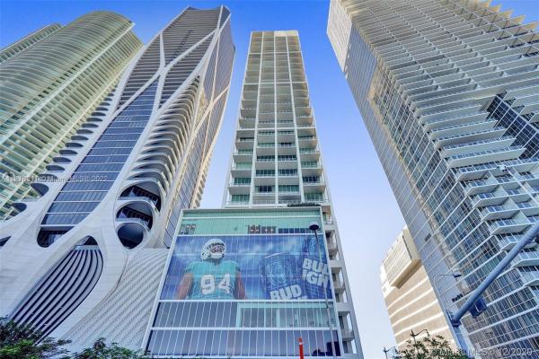 Ten Museum Park Residential, 1040 Biscayne Blvd #1805, Miami, Florida 33132, image 2