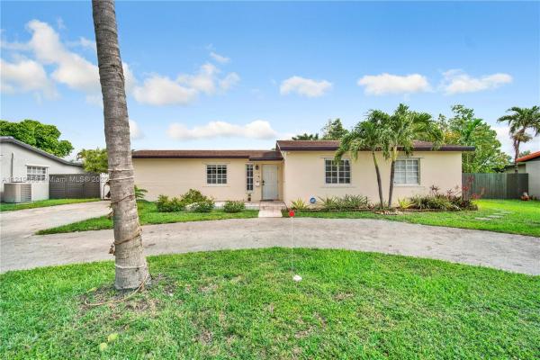 Southern Estates, 11881 SW 35th Ter, Tamiami, Florida 33175, image 2