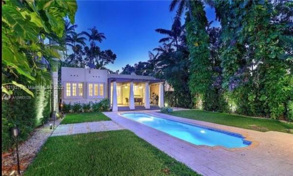 Granada, 1225 Alhambra Cir, Coral Gables, Florida 33134, image 2