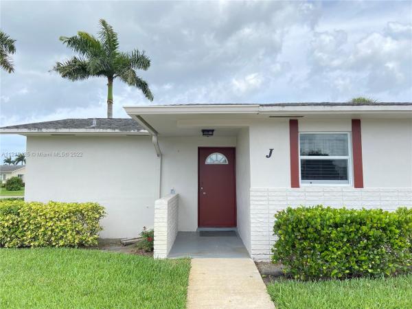 Emory At Cresthaven Villas, 2739 W Emory Dr W #J, West Palm Beach, Florida 33415, image 2