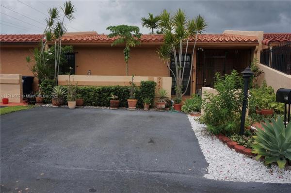 Villas Of Madeira, 9460 SW 4th Ln, Fountainebleau, Florida 33174, image 1