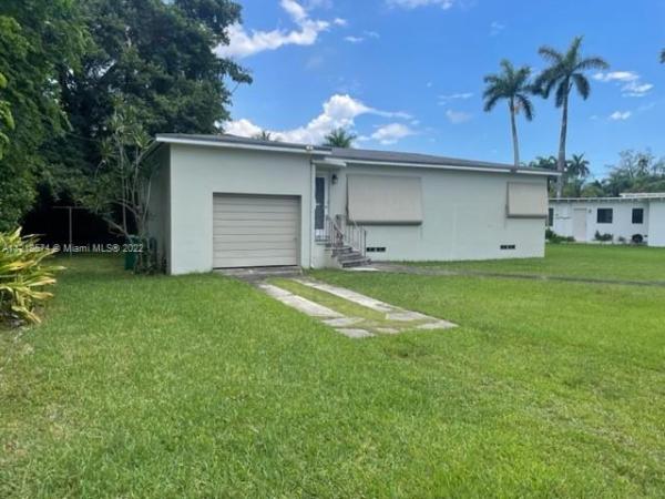 545 NE 112th St, Unincorporated Dade County, Florida 33161, image 2