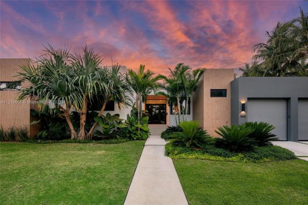 New Belle Meade, 1000 NE 72nd Ter, Miami, Florida 33138, image 1