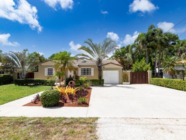 Biscayne Lawn, 1102 NE 117th St, Biscayne Park, Florida 33161, image 1