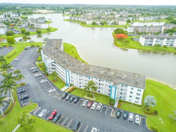 Exeter At Century Village, 1044 Exeter C, Boca Raton, Florida 33434, image 2