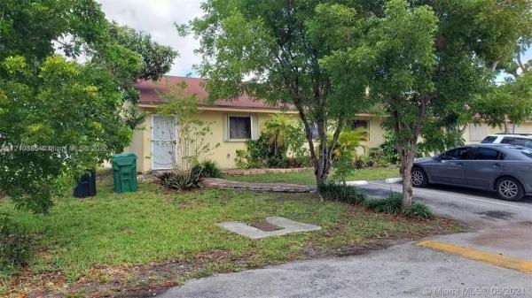 Waterside Townhomes, 14006 SW 281st Ter, Leisure City, Florida 33033, image 1