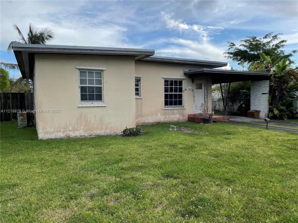 Lake Heights, 6440 SW 42nd St, Westwood Lakes, Florida 33155, image 1