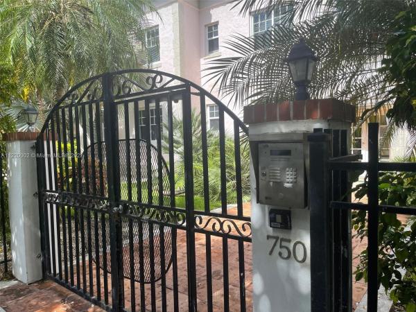 South Moon, 750 Pennsylvania Ave #4, Miami Beach, Florida 33139, image 1