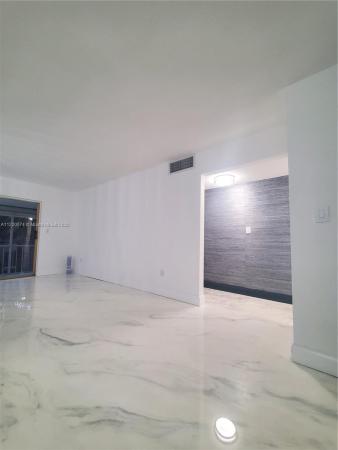 Golf Ridge Villas, 20600 NW 7th Ave #206, Miami Gardens, Florida 33169, image 1