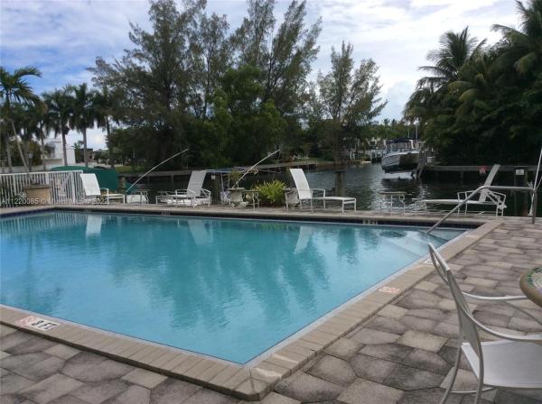 Keystone Bay, 2620 NE 135th St #225, North Miami, Florida 33181, image 1