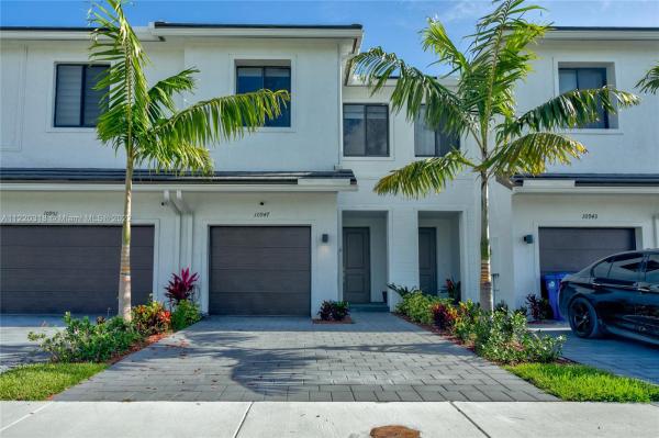The Landings, 10947 SW 233rd St, Princeton, Florida 33032, image 1