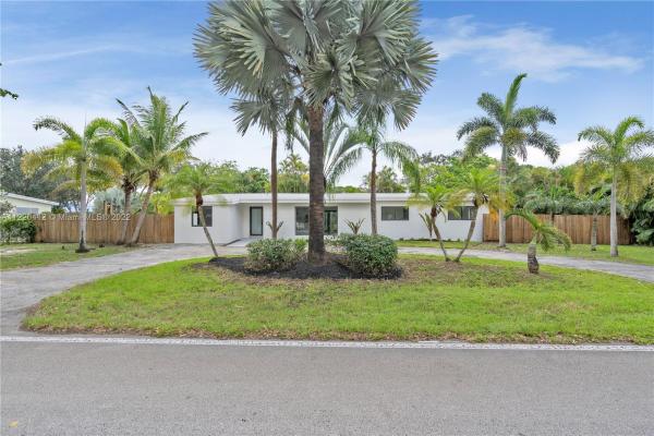 Mitchell Estates, 9401 SW 82nd Ave, Kendall, Florida 33156, image 1