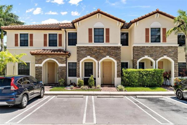 Martinique At Oasis, 3211 SE 4th St #3211, Homestead, Florida 33033, image 1