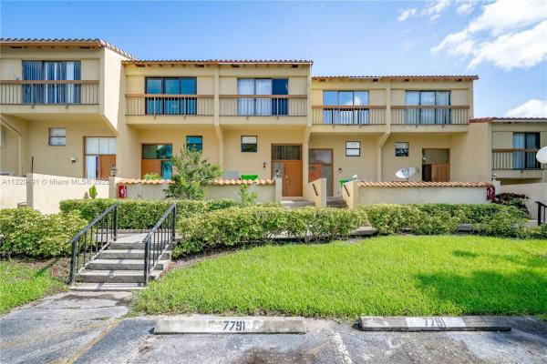 Del Rio Village Townhomes, 7791 Grande St 0, Sunrise, Florida 33351, image 1