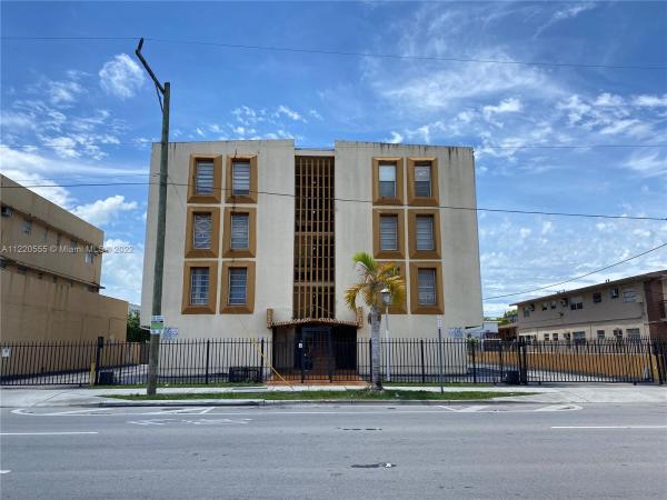 Contemporary, 1620 SW 1st St #17, Miami, Florida 33135, image 1