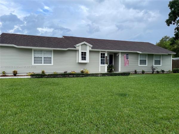 Kings Grant East, 14810 SW 153rd Ter, Richmond West, Florida 33187, image 1