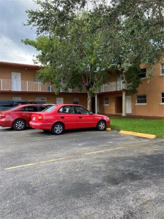 Bella Luna, 1245 W 24th St #223, Hialeah, Florida 33010, image 1