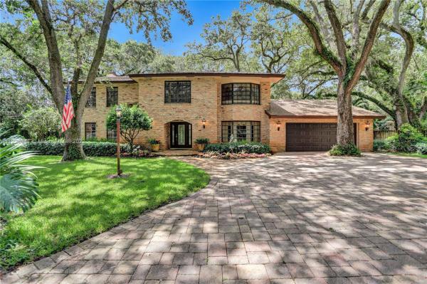 Emerald Hills, 3800 SW 56th St, Dania Beach, Florida 33312, image 1