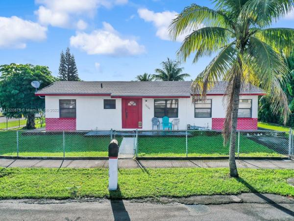 Palmland Homes South, 30205 SW 154th Ct, Leisure City, Florida 33033, image 2