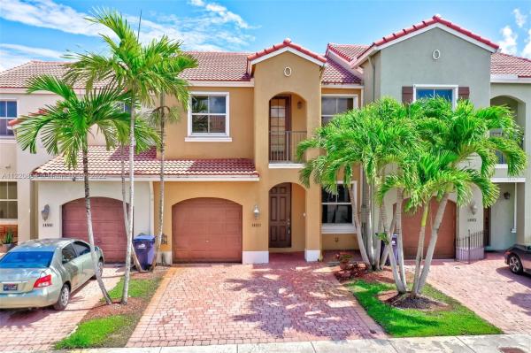 14957 SW 41st Ln, Unincorporated Dade County, Florida 33185, image 2