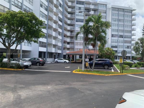 Wilshire, 1200 NE Miami Gardens Dr #410W, Ojus, Florida 33179, image 1