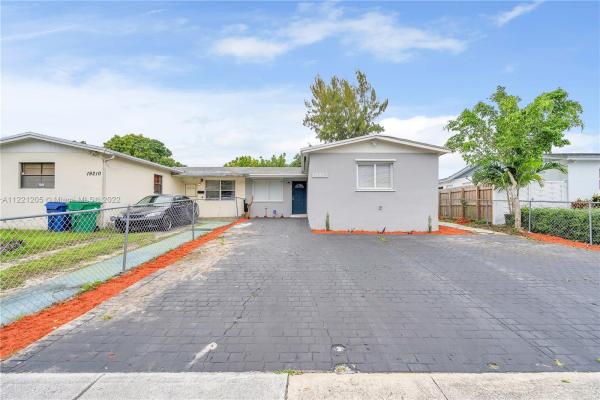 Shon Mor Estates, 19212 NW 35th Ave, Miami Gardens, Florida 33056, image 1