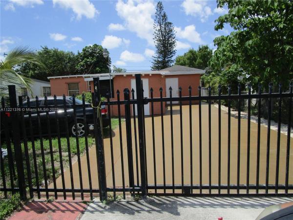 Magnolia Gardens, 1980 Service Rd, Opa-Locka, Florida 33054, image 2